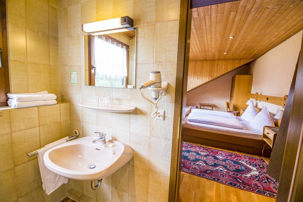 Waldhotel Kaltenborn  Eksteriør billede